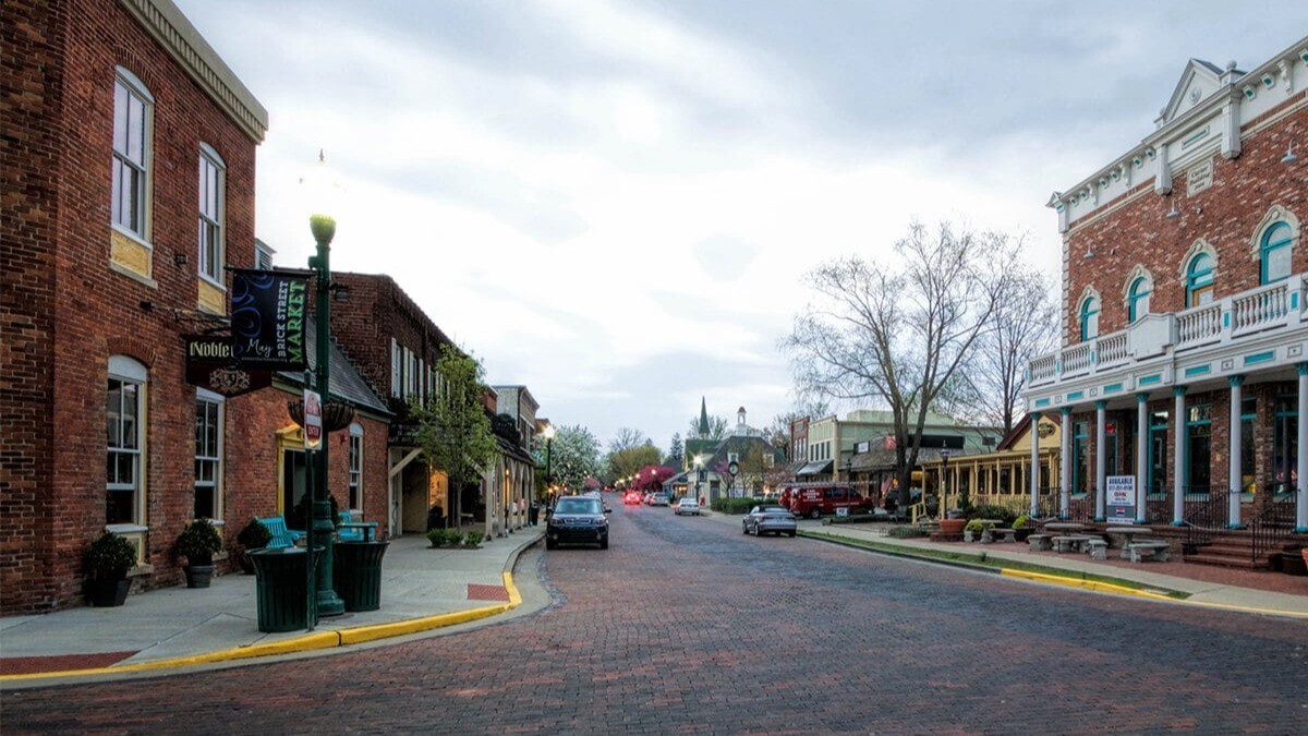 The main street in downtown Zionsville, Indiana